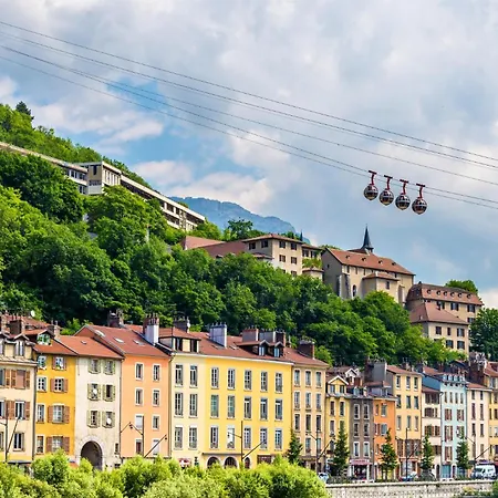Le 44 - La Gare A Vos Pieds, Sejour D'affaires Ou Decouverte Urbaine Apartman Grenoble