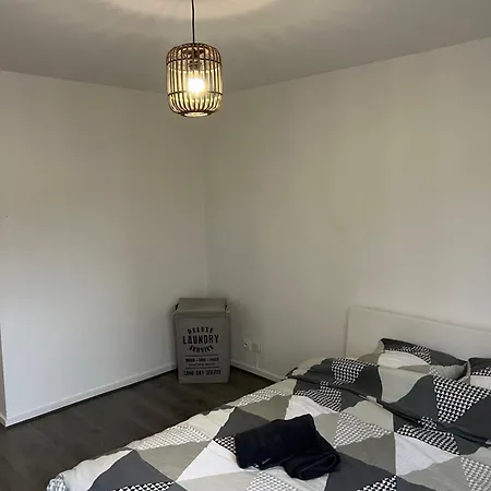 Apartamento Le 44 - La Gare A Vos Pieds, Sejour D'affaires Ou Decouverte Urbaine